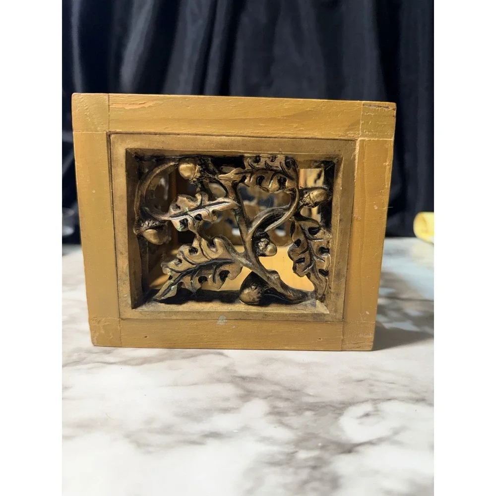 Heavy Solid Wood Decorative Box w/ Carved Acorn & Oak Leaf Panels 6×5×4.5 (2757)